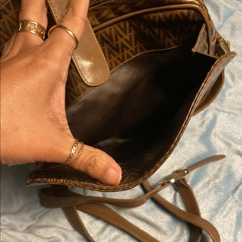 Authentic Mario Valentino Vintage PVC Leather Bag - Picture 8 of 12